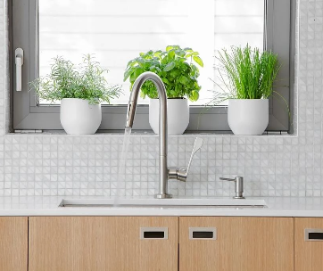 Best Delta Kitchen Sink Faucets and Buying Guide.